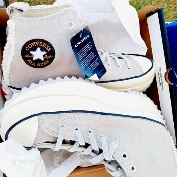 Converse Run Star Hike Sherpa Trim Shoes Size 8.5 Men/10 Women - Picture 7 of 8